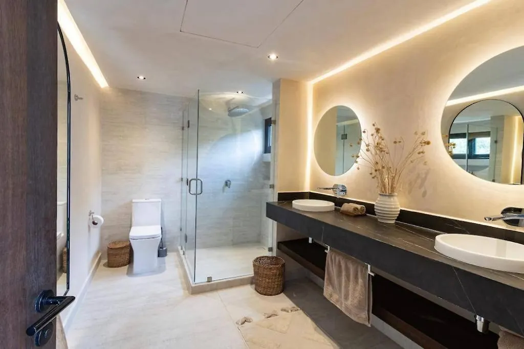 Luxury 3 Bed & Bath Eco-Chic Villa - Private Pool Tulum